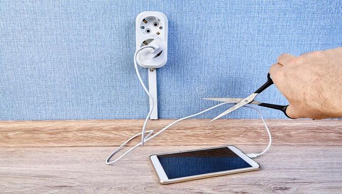 What Are The Risks Of Leaving Your Phone Plugged In